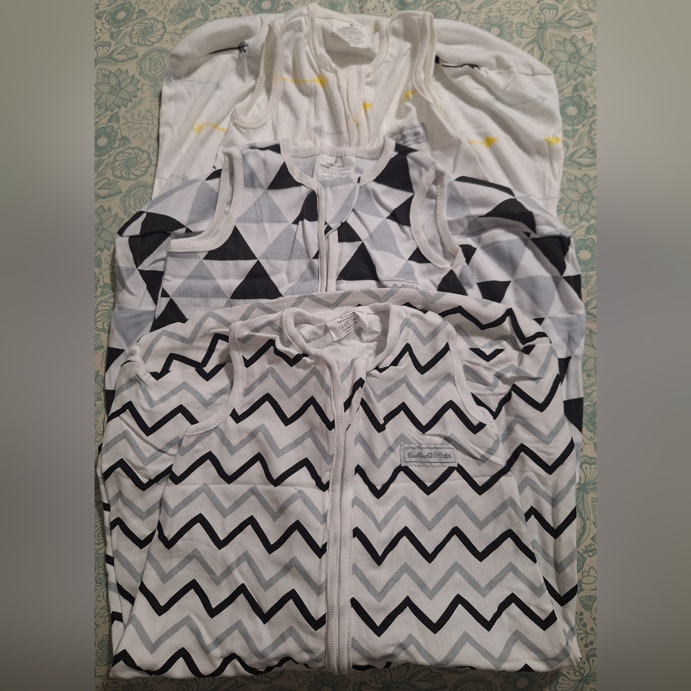 NWOT. 3 Pack Baby Sleep Sacks with Geometric Patterns.  Cotton.
